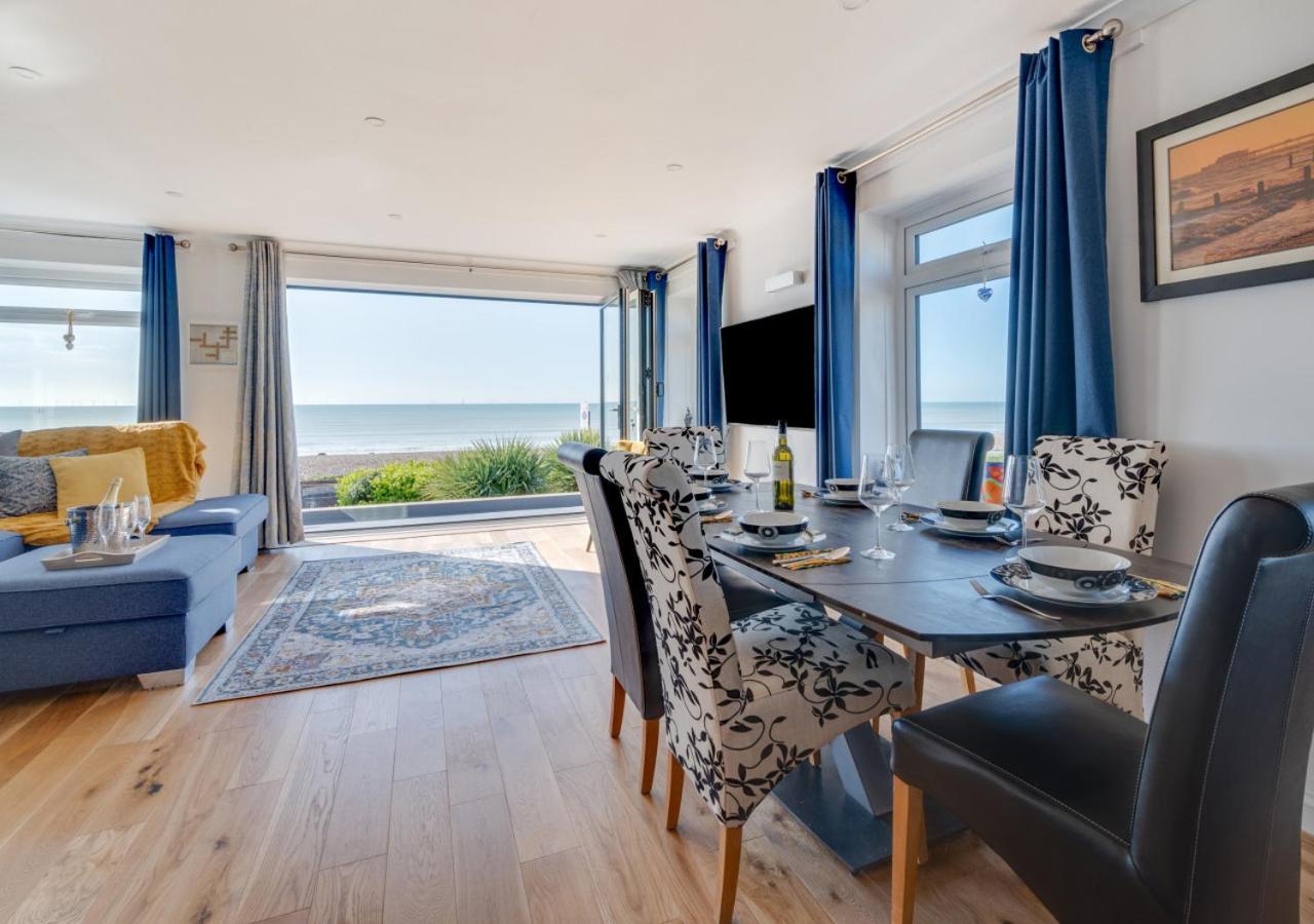 Vitamin Sea House ワージング エクステリア 写真